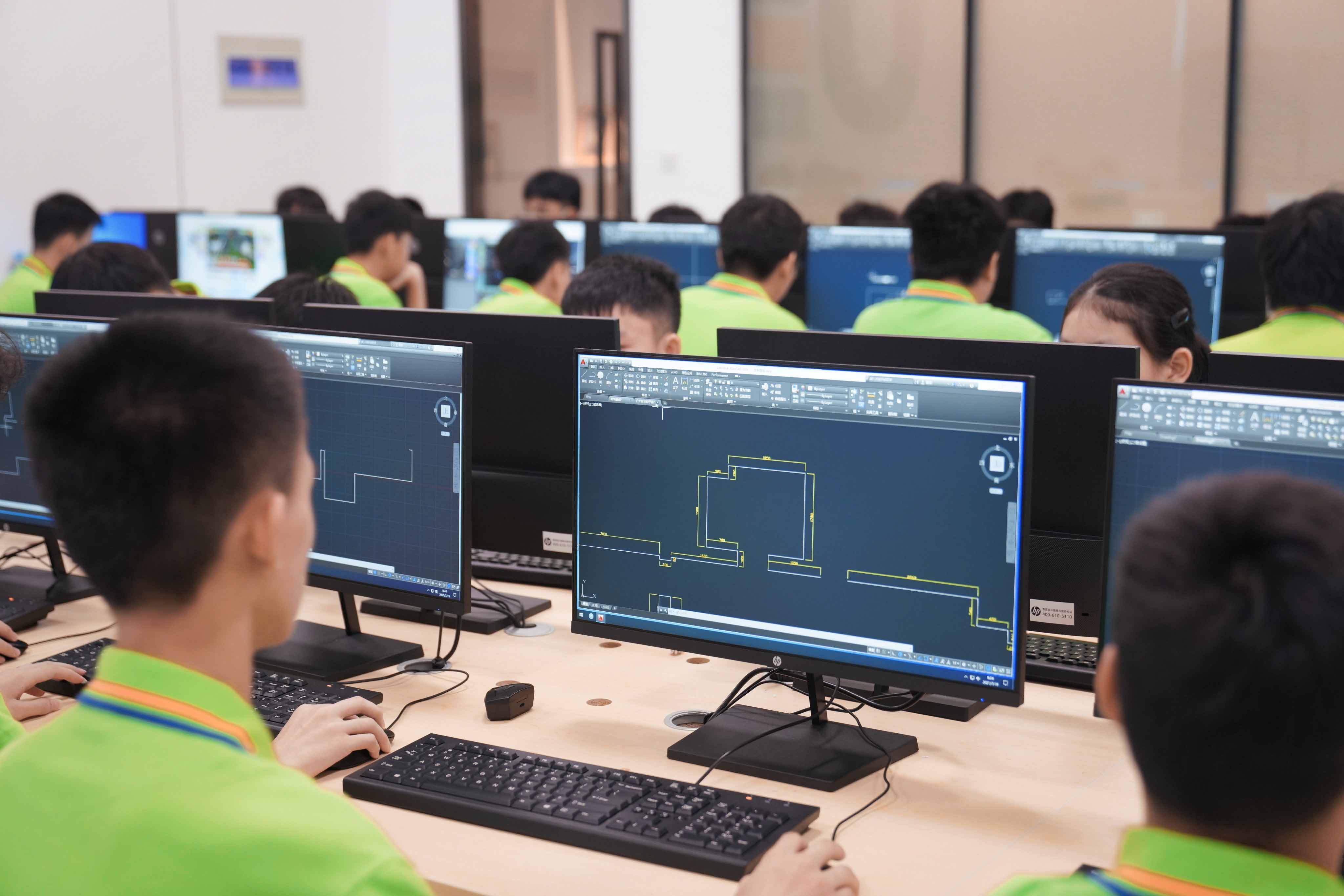 �I(y��)����ָ�������·������V�����A2022�＾У���A(y��)�ư���������