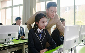 廣州新華互聯(lián)科技學(xué)校